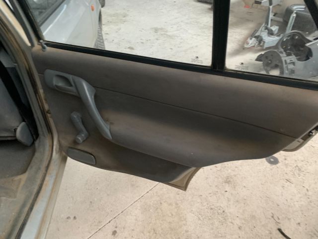 bontott SKODA FELICIA Vészvillogó Kapcsoló