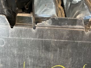 bontott SKODA KAMIQ Alsó Motorburkolat