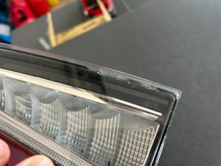 bontott SKODA KAMIQ Bal Belső Hátsó Lámpa