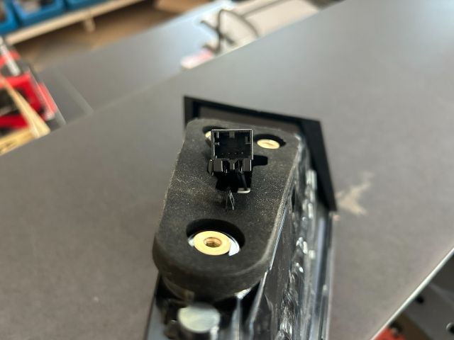 bontott SKODA KAMIQ Bal Belső Hátsó Lámpa