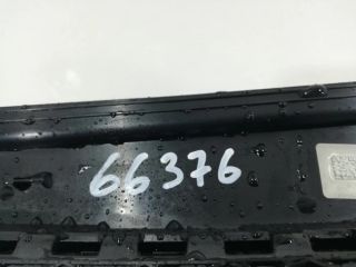 bontott SKODA KAMIQ Bal hátsó Ajtó Díszléc