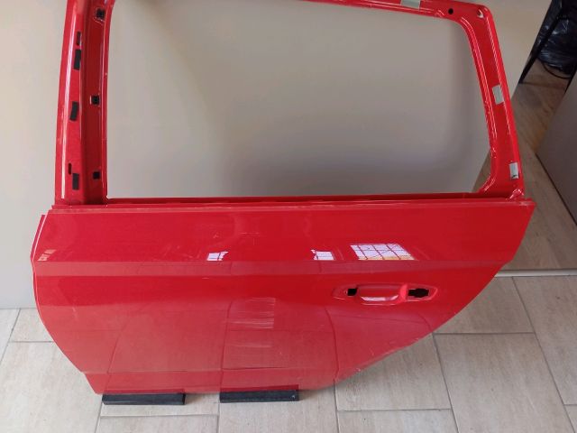 bontott SKODA KAMIQ Bal hátsó Ajtó (Üres lemez)