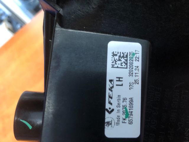 bontott SKODA KAMIQ Bal Ködfényszóró