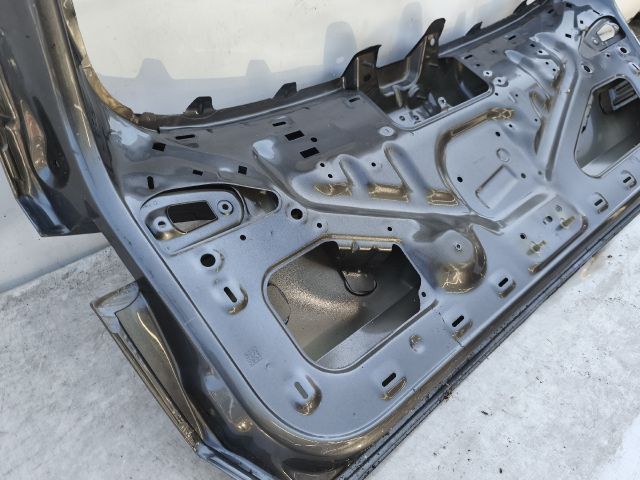 bontott SKODA KAMIQ Csomagtérajtó (Üres lemez)