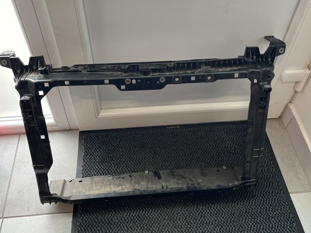 bontott SKODA KAMIQ Homlokfal (Üres lemez)