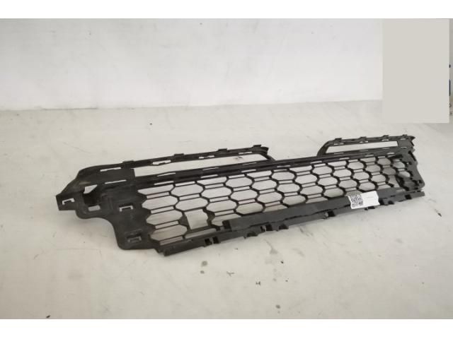 bontott SKODA KAMIQ Első Lökhárító Alsó Középső Díszrács