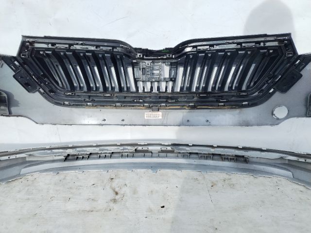 bontott SKODA KAMIQ Első Lökhárító (Üresen)