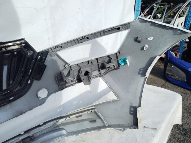 bontott SKODA KAMIQ Első Lökhárító (Üresen)