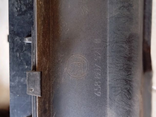 bontott SKODA KAMIQ Hátsó Lökhárító Alsó (Műanyag)