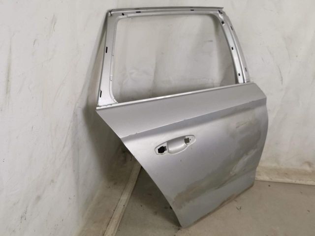 bontott SKODA KAMIQ Jobb hátsó Ajtó (Üres lemez)