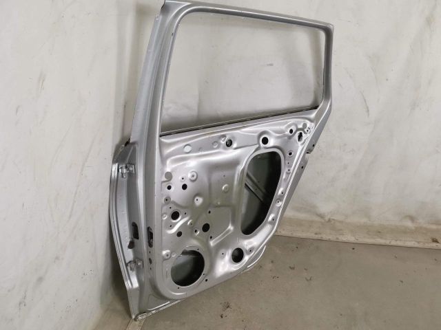 bontott SKODA KAMIQ Jobb hátsó Ajtó (Üres lemez)