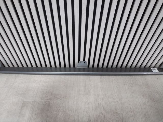 bontott SKODA KAMIQ Jobb Küszöb