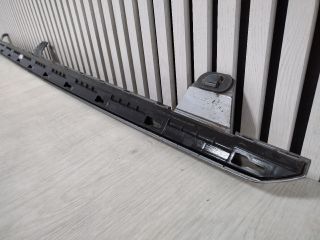 bontott SKODA KAMIQ Jobb Küszöb