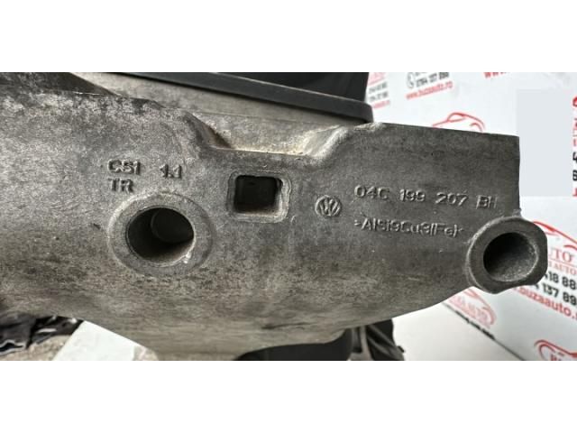 bontott SKODA KAROQ Motor (Fűzött blokk hengerfejjel)