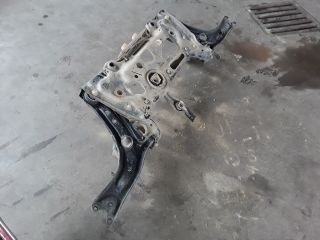 bontott SKODA KAROQ Első Bölcső