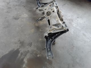 bontott SKODA KAROQ Első Bölcső