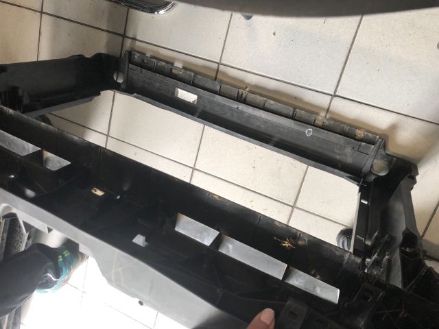 bontott SKODA KAROQ Homlokfal (Üres lemez)