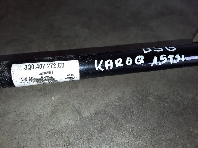 bontott SKODA KAROQ Jobb Féltengely