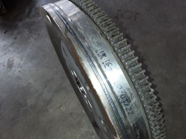 bontott SKODA KAROQ Kettős tömegű Lendkerék