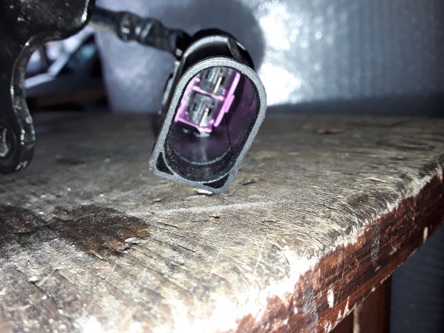 bontott SKODA KAROQ Vákumpumpa