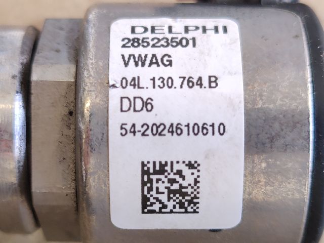 bontott SKODA KAROQ Közösnyomócső