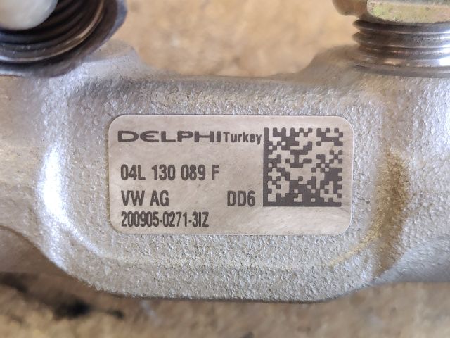 bontott SKODA KAROQ Közösnyomócső