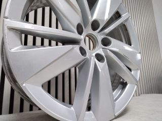 bontott SKODA KAROQ Alufelni (1 db)