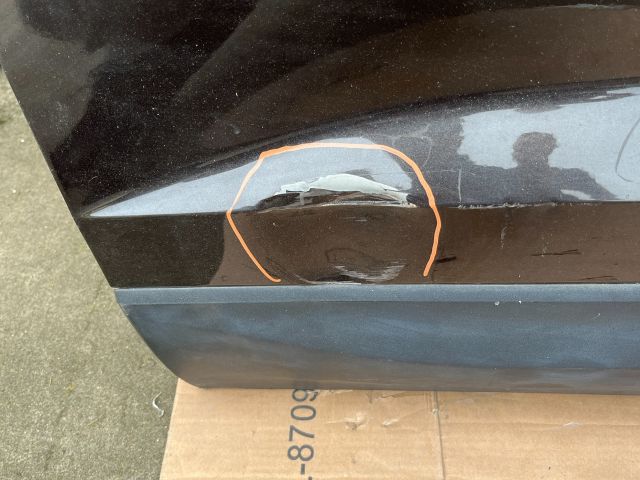 bontott SKODA KAROQ Bal első Ajtó (Üres lemez)