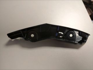 bontott SKODA KAROQ Bal első Oldal Lökhárító Tartó (Műanyag)