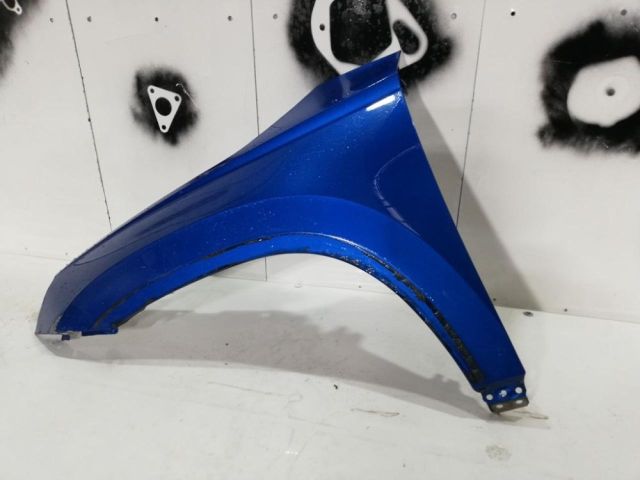 bontott SKODA KAROQ Bal első Sárvédő