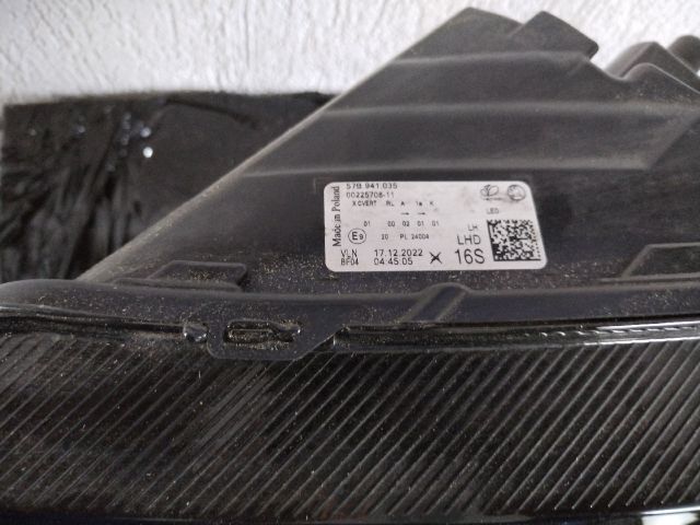 bontott SKODA KAROQ Bal Fényszóró