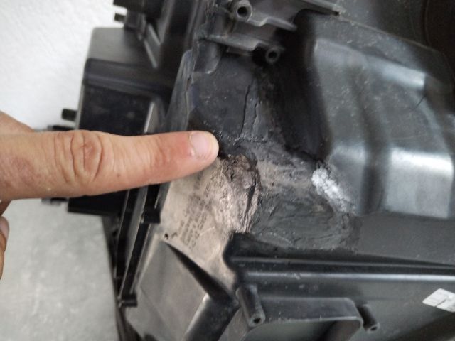 bontott SKODA KAROQ Bal Fényszóró