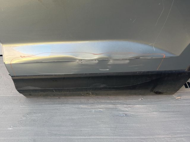 bontott SKODA KAROQ Bal hátsó Ajtó (Üres lemez)