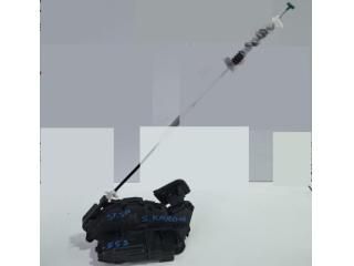 bontott SKODA KAROQ Bal hátsó Ajtózár