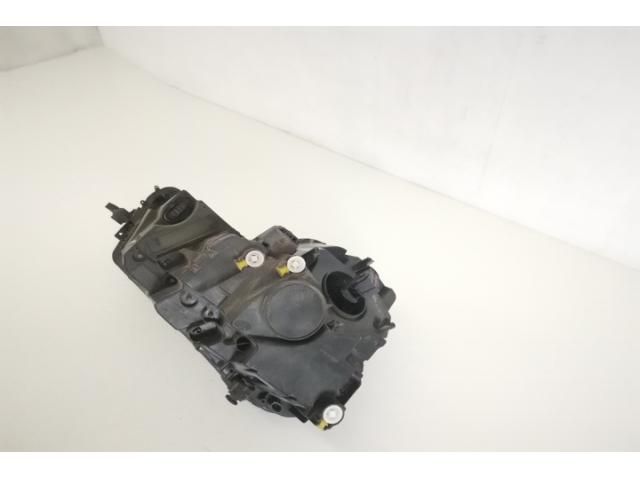 bontott SKODA KAROQ Bal Ledes Fényszóró