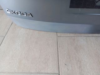 bontott SKODA KAROQ Csomagtérajtó (Üres lemez)