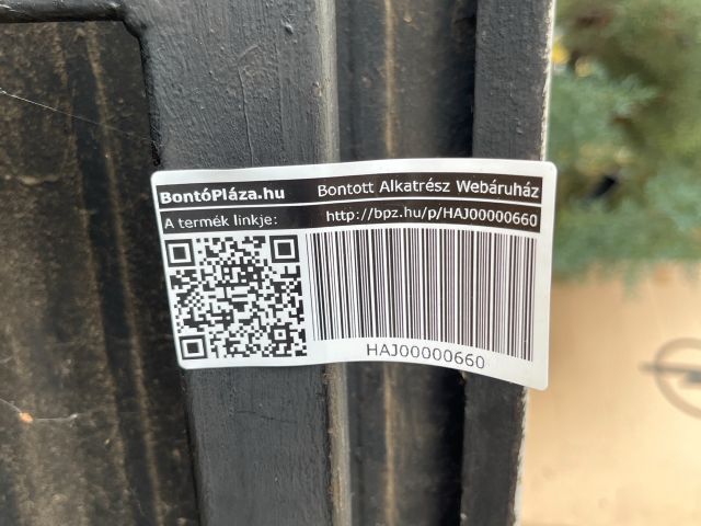 bontott SKODA KAROQ Csomagtérajtó (Üres lemez)