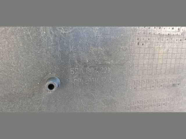 bontott SKODA KAROQ Első Lökhárító (Üresen)