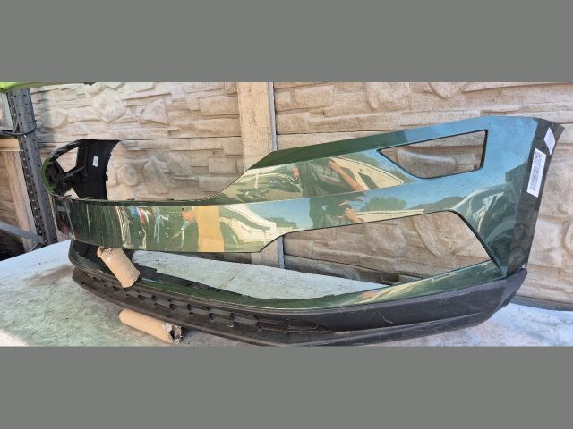 bontott SKODA KAROQ Első Lökhárító (Üresen)