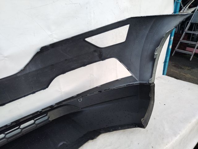 bontott SKODA KAROQ Első Lökhárító (Üresen)