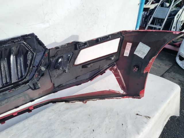 bontott SKODA KAROQ Első Lökhárító (Üresen)