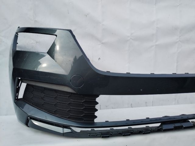 bontott SKODA KAROQ Első Lökhárító (Üresen)