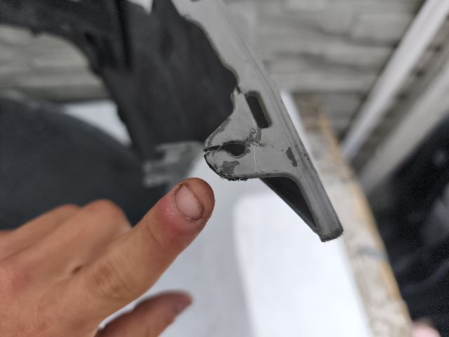 bontott SKODA KAROQ Első Lökhárító (Üresen)