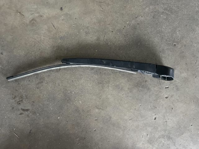 bontott SKODA KAROQ Hátsó Ablaktörlő Kar