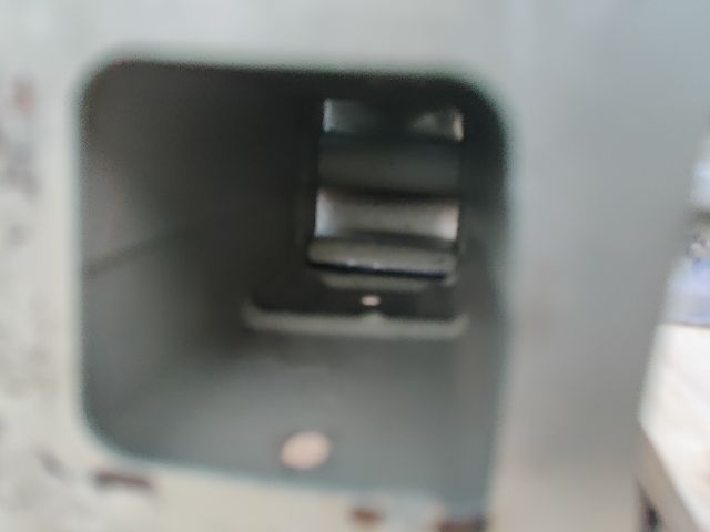 bontott SKODA KAROQ Hátsó Lökhárító Merevítő (Fém)