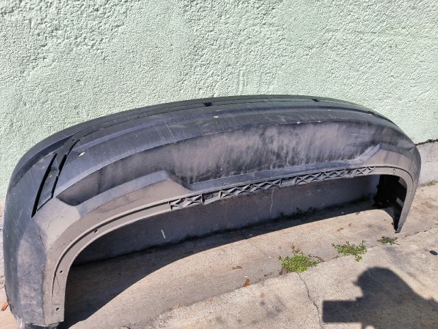 bontott SKODA KAROQ Hátsó Lökhárító (Részeivel)