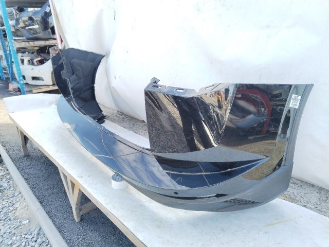 bontott SKODA KAROQ Hátsó Lökhárító (Üresen)