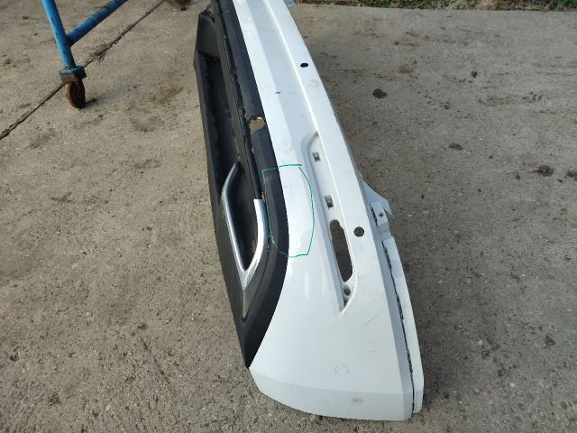 bontott SKODA KAROQ Hátsó Lökhárító (Üresen)