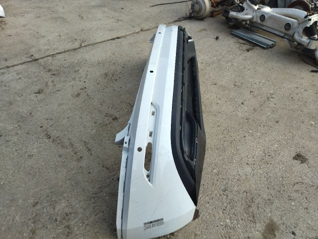 bontott SKODA KAROQ Hátsó Lökhárító (Üresen)