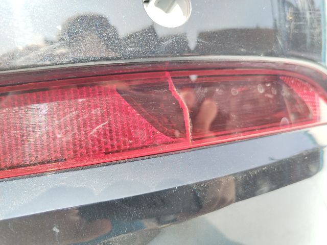 bontott SKODA KAROQ Hátsó Lökhárító (Üresen)